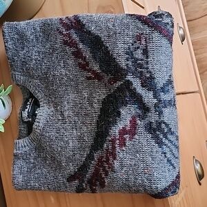 Vintage Hyde Park Size XL Gray Eagle Pattern Sweater